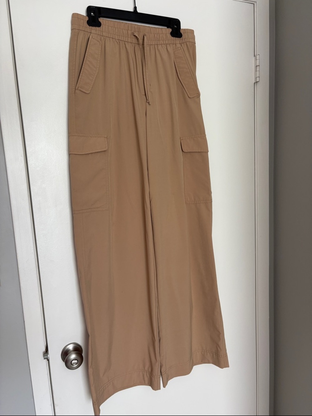NEW Old Navy Wide Leg Cargo Pants Mid Rise Tan Medium Tall